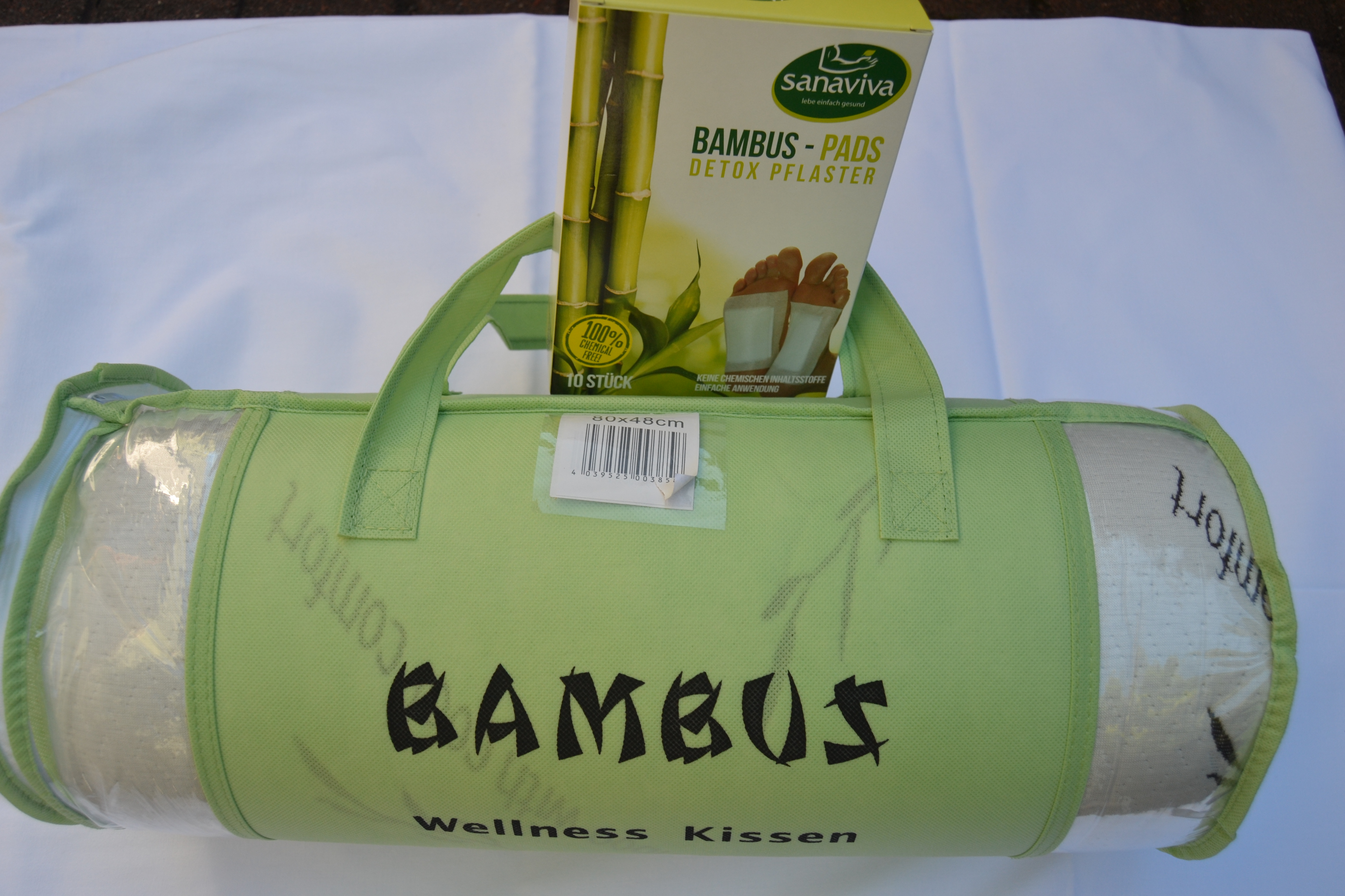 bambuskissen-wellnesskissen mit bambus fusspads, detox